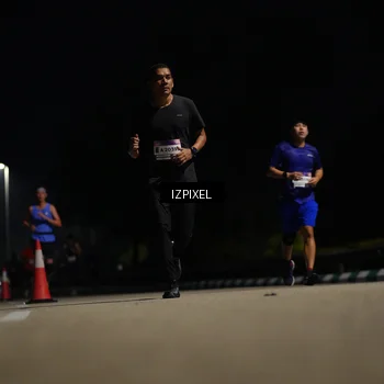 Runner Photo 7350428