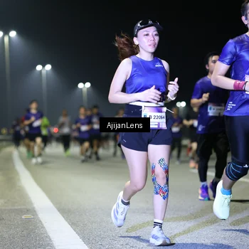 Runner Photo 7350443