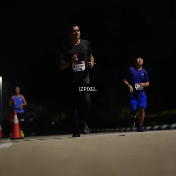 Runner Photo 7350445