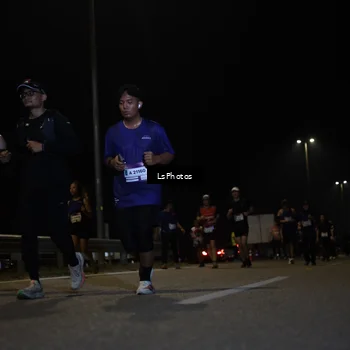 Runner Photo 7350493