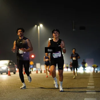 Runner Photo 7350515