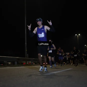 Runner Photo 7350535