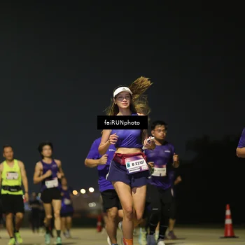 Runner Photo 7350555