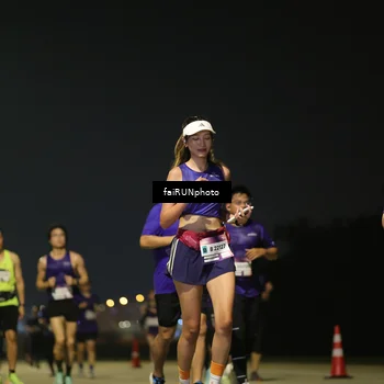 Runner Photo 7350577