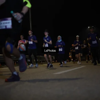 Runner Photo 7350582