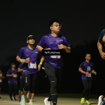 Runner Photo 7350609