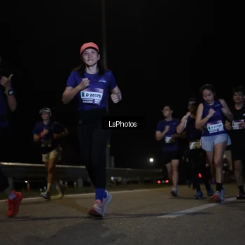 Runner Photo 7350614