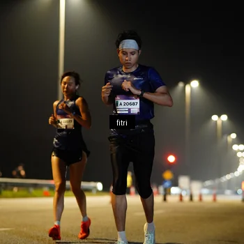 Runner Photo 7350617