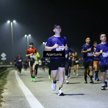 Runner Photo 7350622