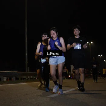 Runner Photo 7350627