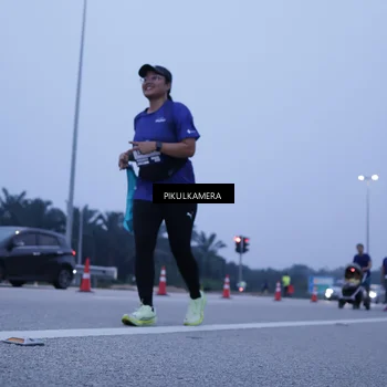 Runner Photo 7350630