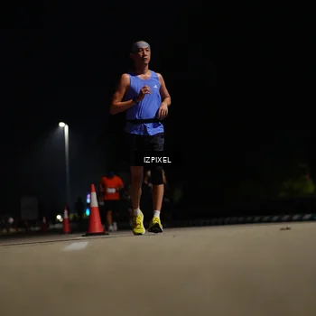 Runner Photo 7350659