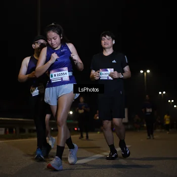 Runner Photo 7350662