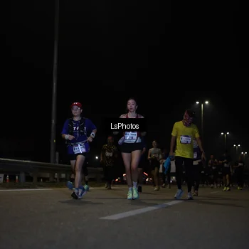 Runner Photo 7350685