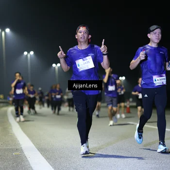 Runner Photo 7350717