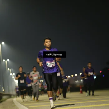 Runner Photo 7350725