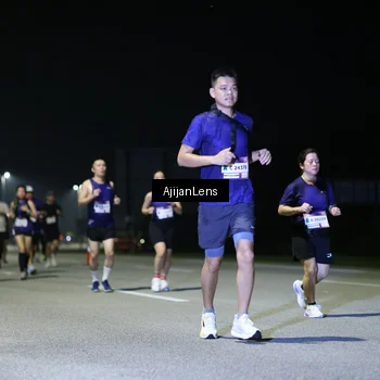 Runner Photo 7350732