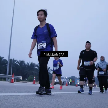 Runner Photo 7350739