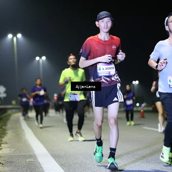 Runner Photo 7350742