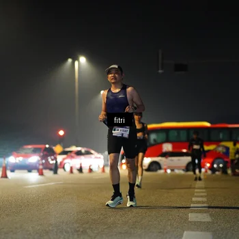 Runner Photo 7350747