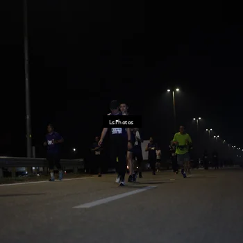 Runner Photo 7350772