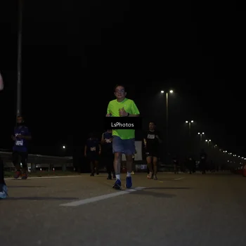Runner Photo 7350786