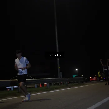 Runner Photo 7350820