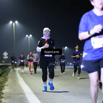 Runner Photo 7350856