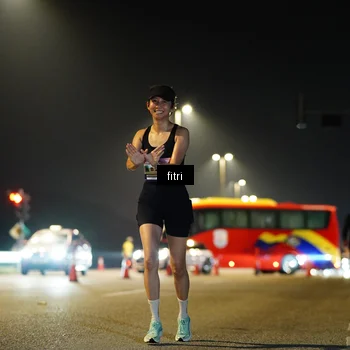 Runner Photo 7350858