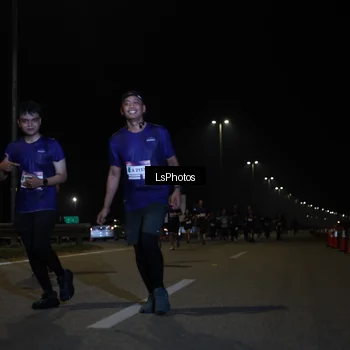Runner Photo 7350862