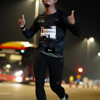 Runner Photo 7350870