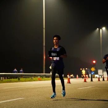 Runner Photo 7350878