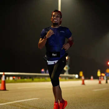 Runner Photo 7350898