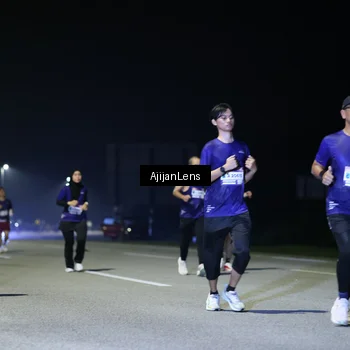Runner Photo 7350904