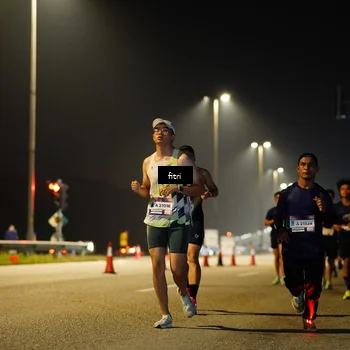 Runner Photo 7350910