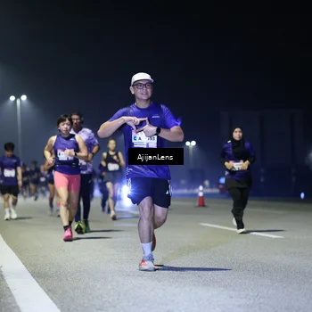 Runner Photo 7350917