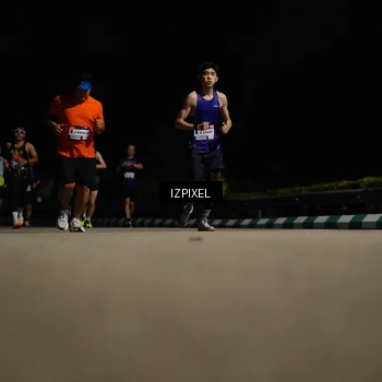 Runner Photo 7350930