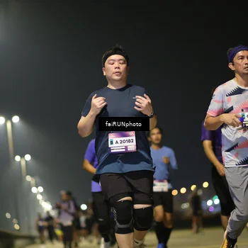 Runner Photo 7350940