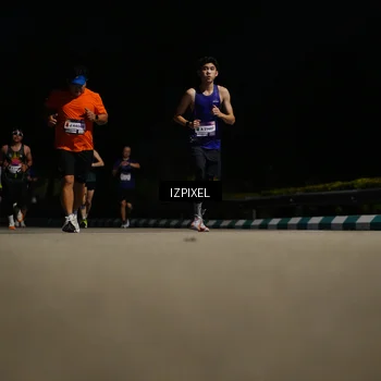 Runner Photo 7350952