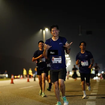 Runner Photo 7350959