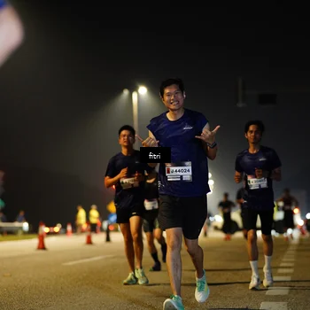 Runner Photo 7350961