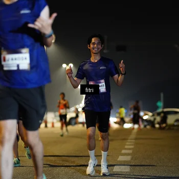 Runner Photo 7350971