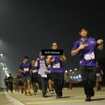 Runner Photo 7350977