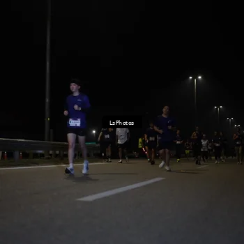 Runner Photo 7351016