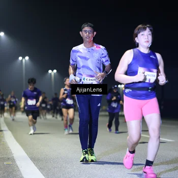 Runner Photo 7351017