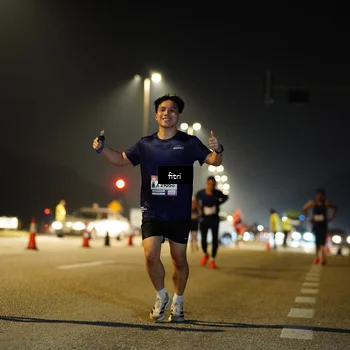 Runner Photo 7351027