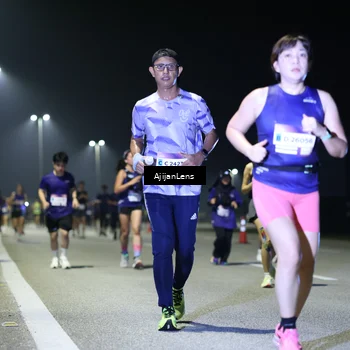 Runner Photo 7351043