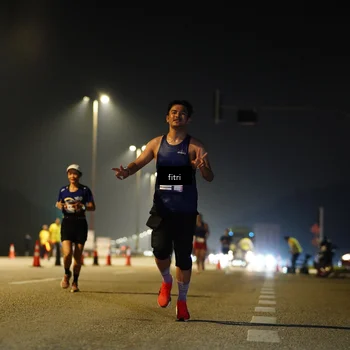 Runner Photo 7351054
