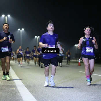 Runner Photo 7351059