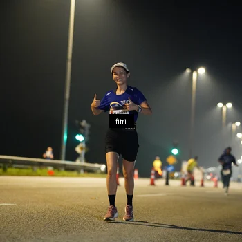 Runner Photo 7351076